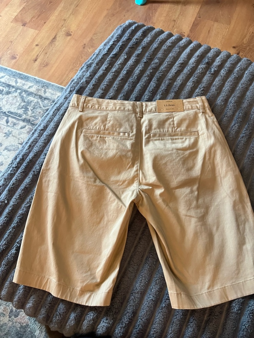 L.L. Bean Khaki Tan Women's Bermuda Shorts - Picture 2 of 2